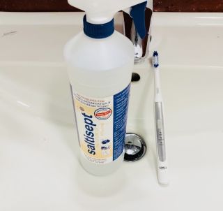 Zahnbürste desinfizieren - für gesunde Mundhygiene